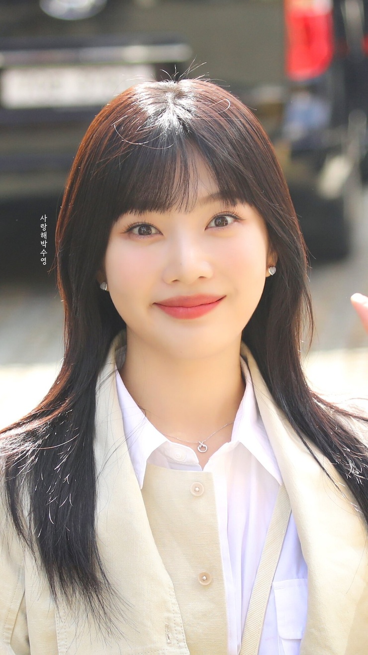 Joy (Park Soo Young)