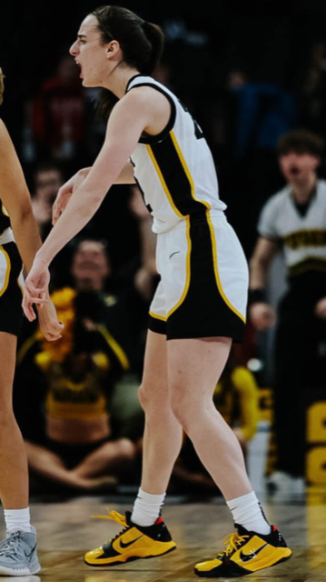 Caitlin Clark (ii)