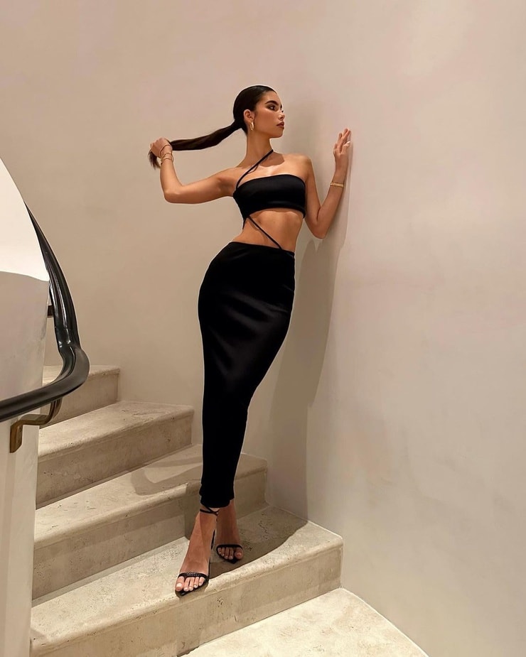 Cindy Mello Cindy Mello
