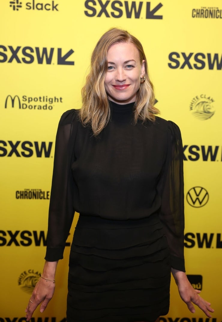 Yvonne Strahovski Yvonne Strahovski