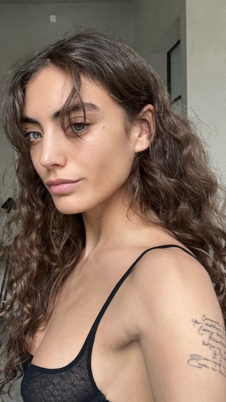 Vanessa Moe Vanessa Moe