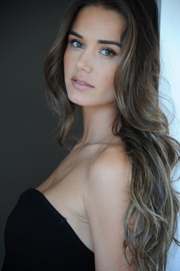 Talita Correa Talita Correa