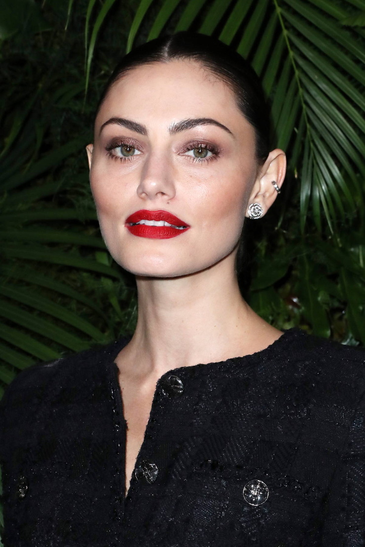 Phoebe Tonkin Phoebe Tonkin