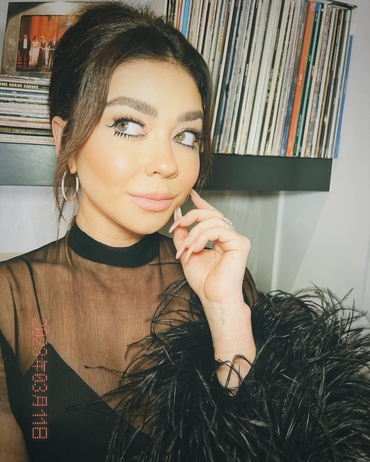 Sarah Hyland