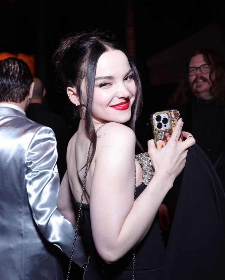 Dove Cameron