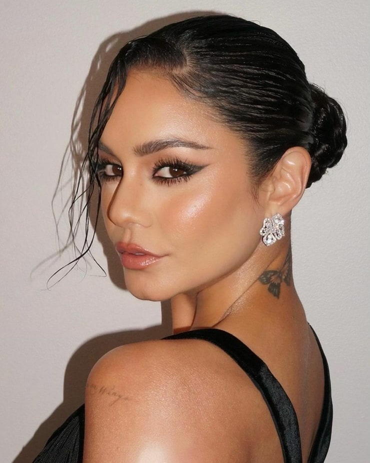 Vanessa Hudgens 2055