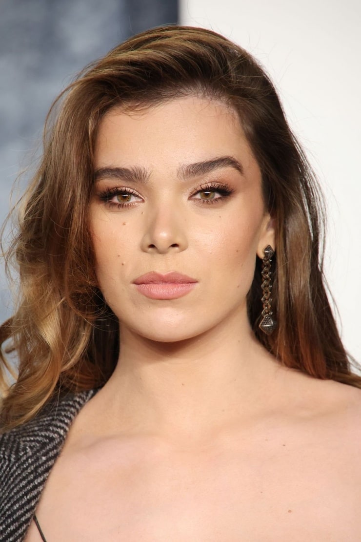 Hailee Steinfeld