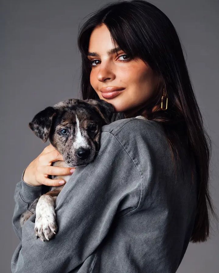 Emily Ratajkowski