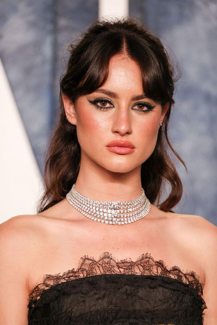 Grace Van Patten