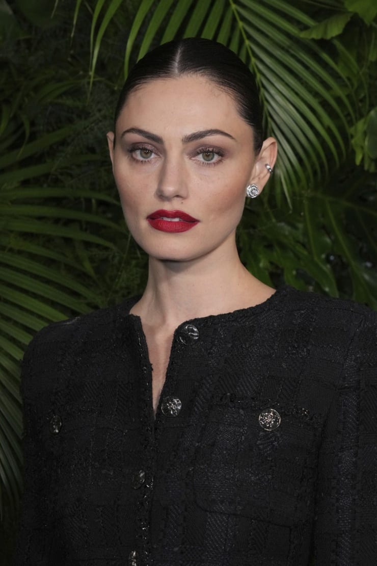 Phoebe Tonkin