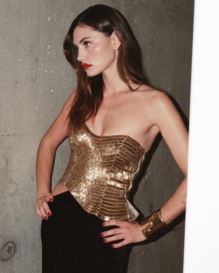 Phoebe Tonkin