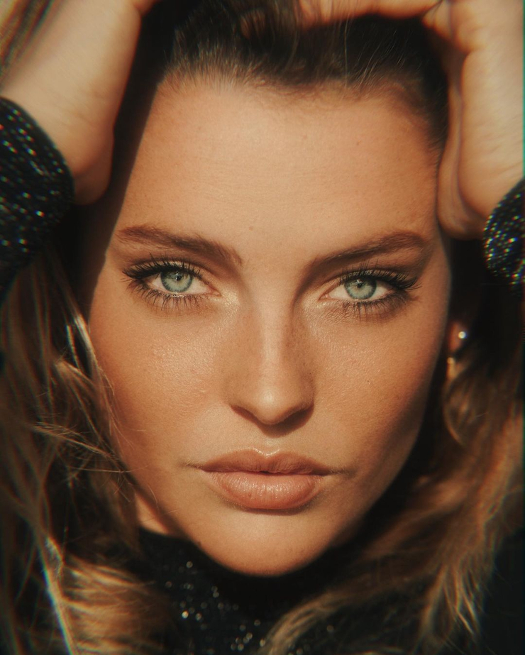 Bibi Van Der Mark