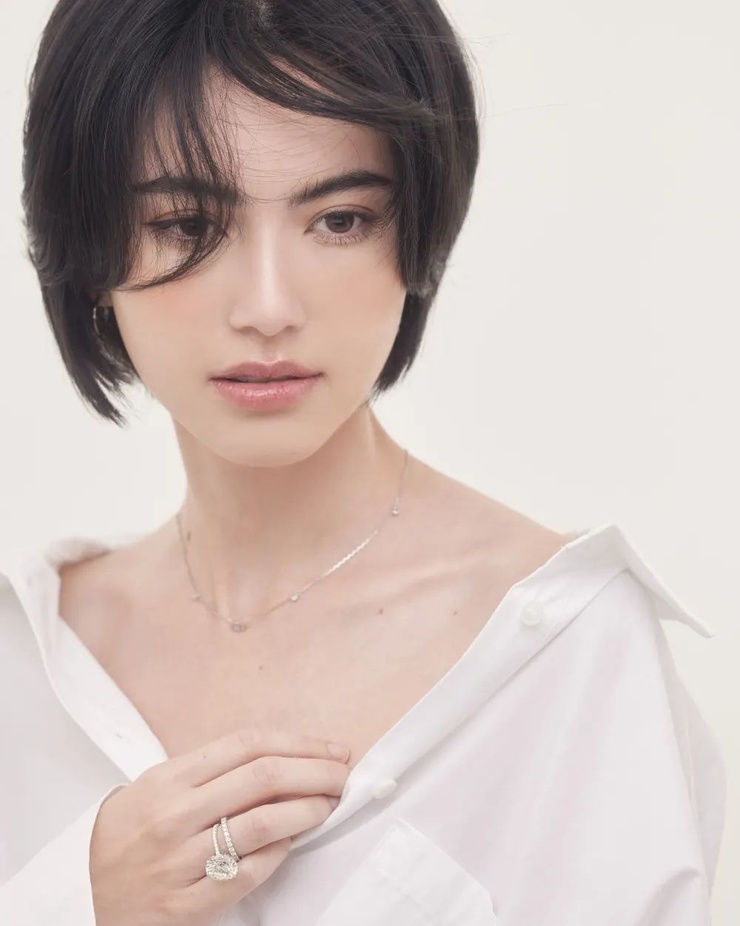 Davika Hoorne Davika Hoorne