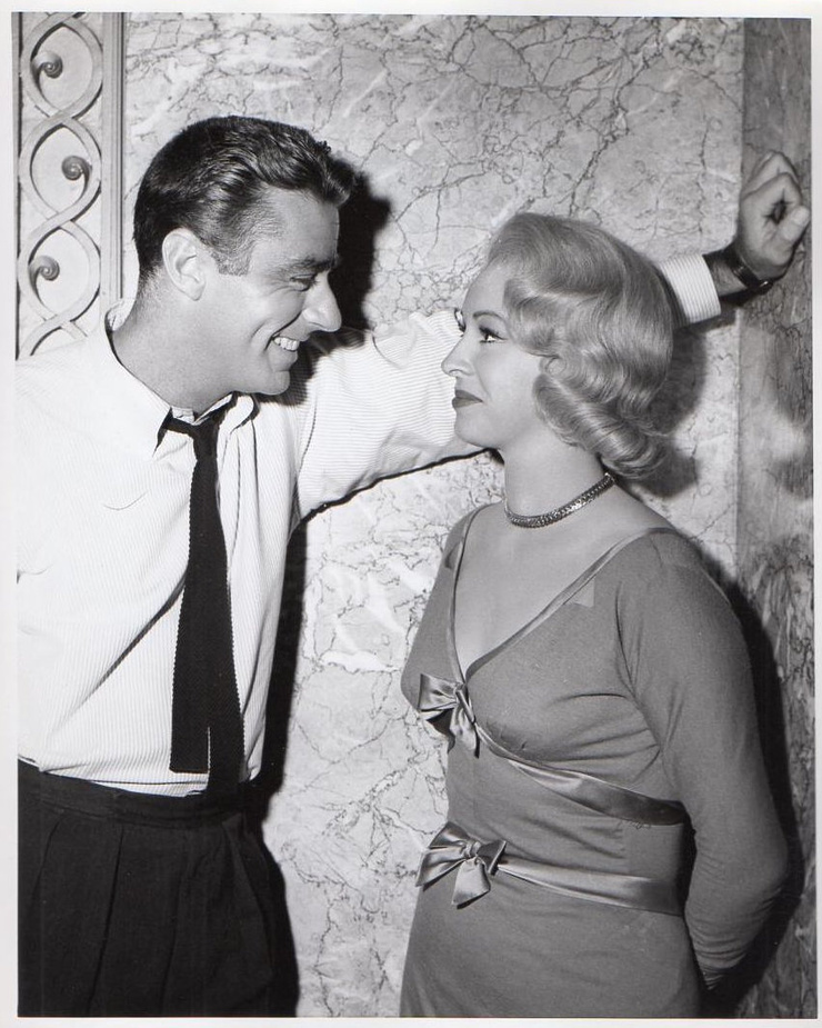 Peter Lawford, Carol Kelly