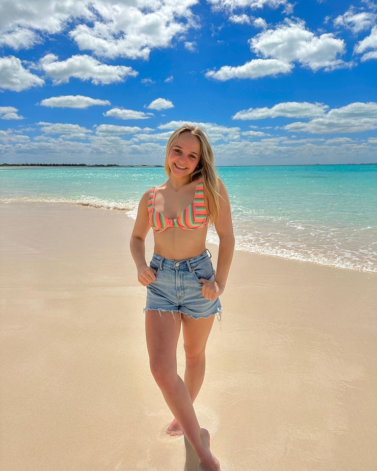 Picture of Abby James Witherspoon