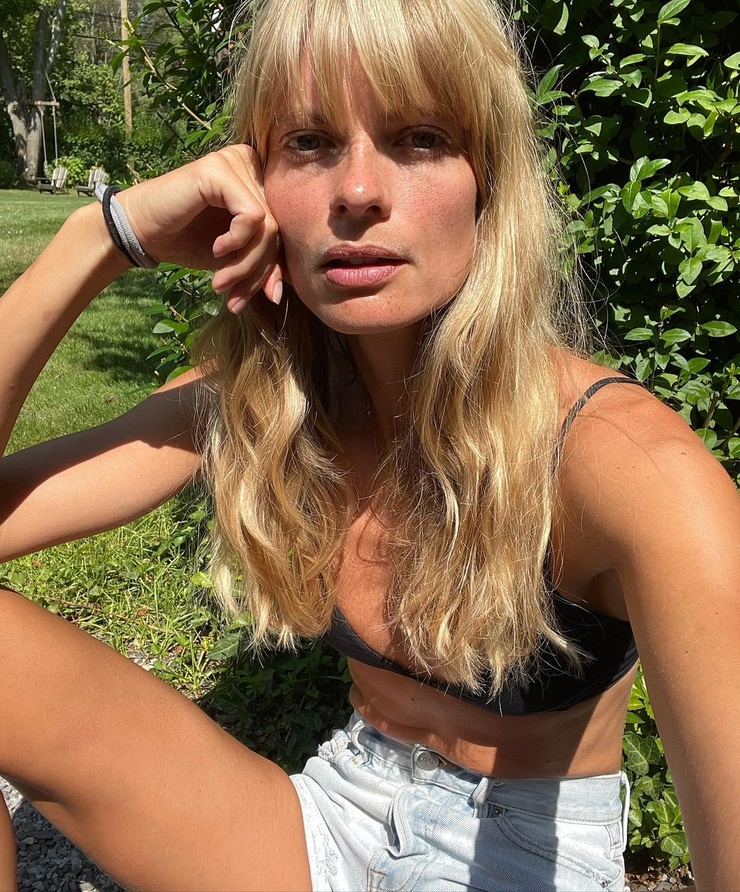 Julia Stegner Julia Stegner