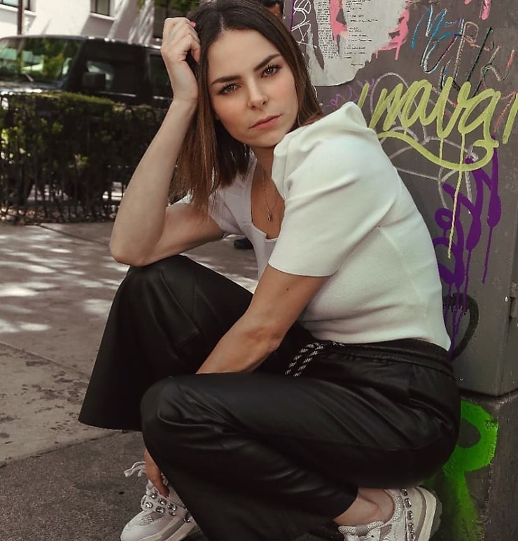 Alejandra Robles Gil