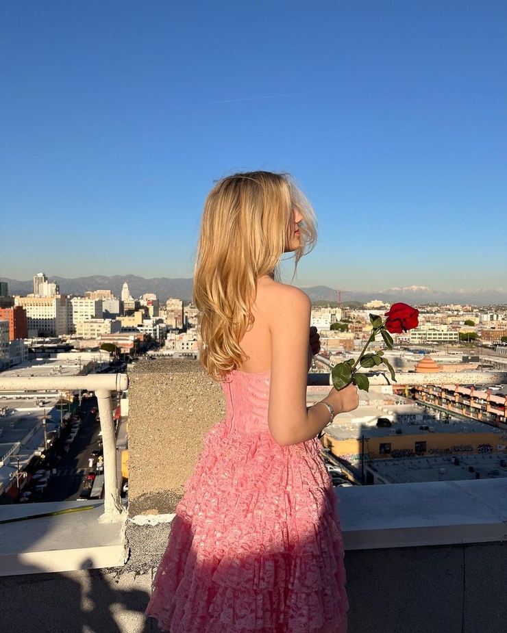 Indi Star