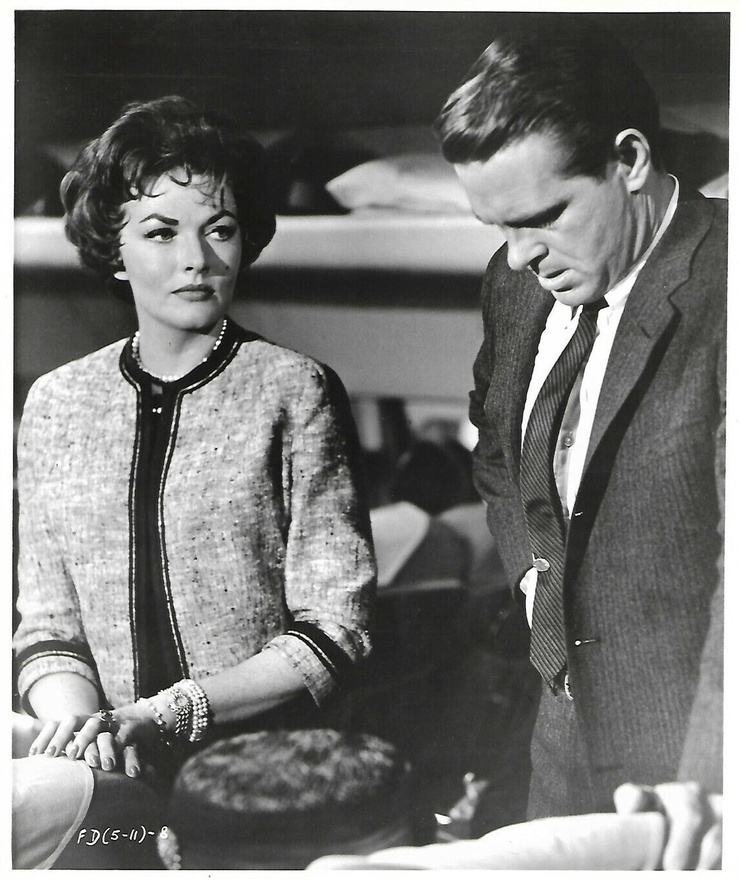 Paula Raymond