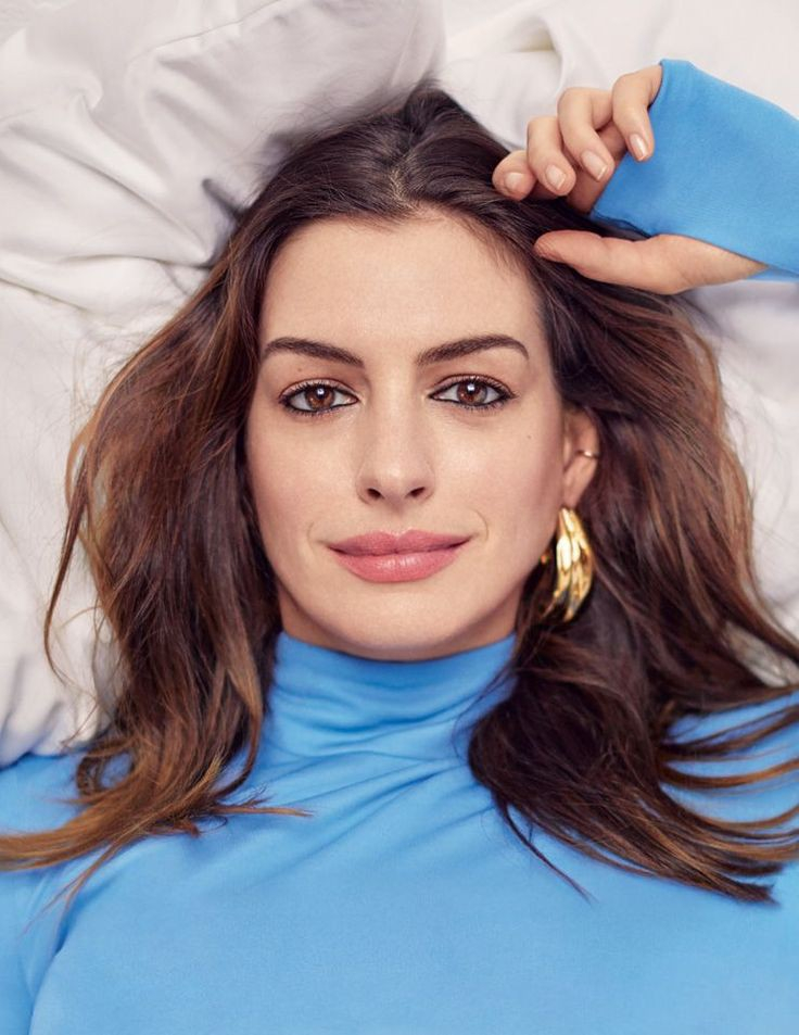 Anne Hathaway