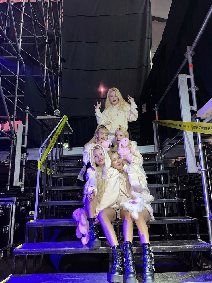 (G)I-dle