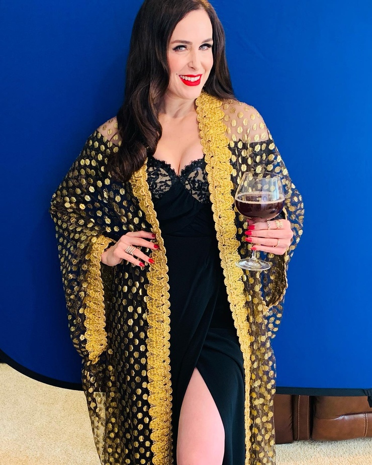 Danielle Bisutti Danielle Bisutti