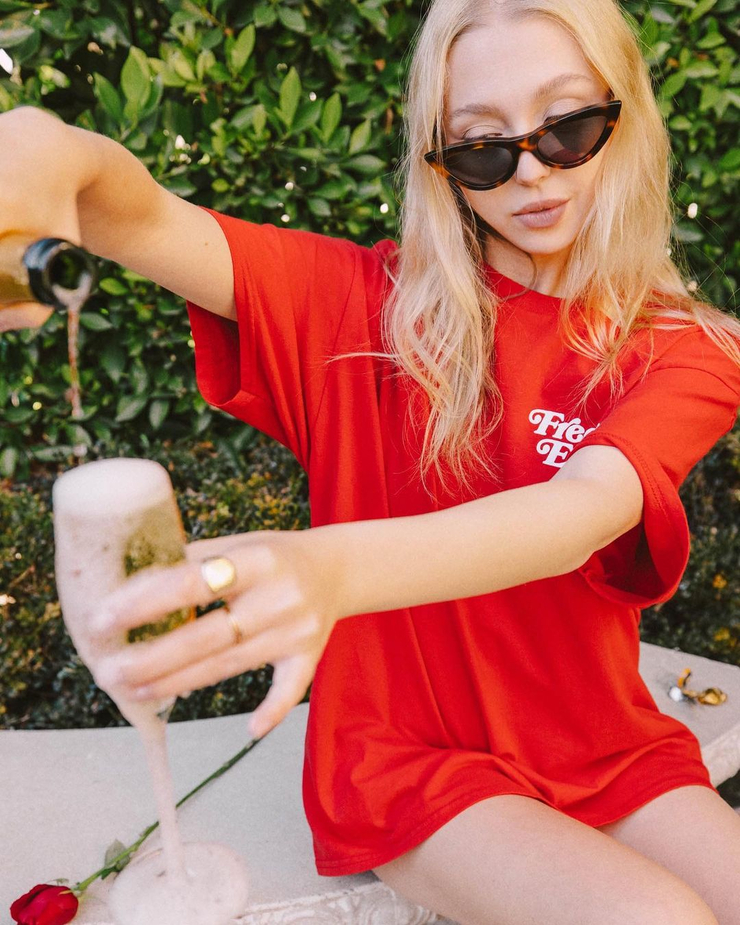 Lily Rosenthal image