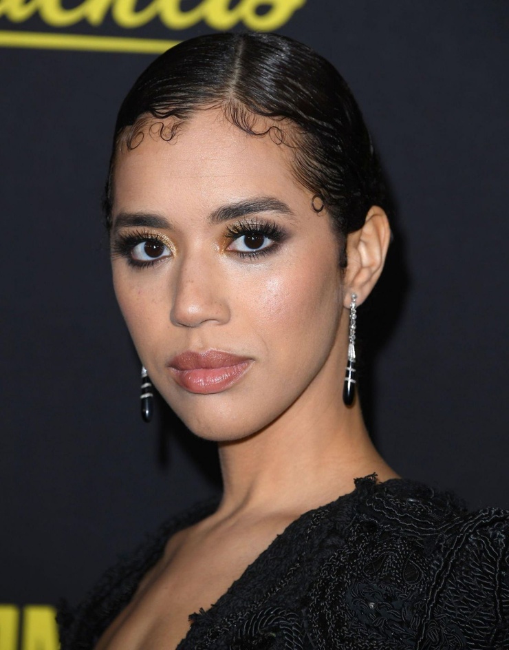 Jasmin Savoy Brown