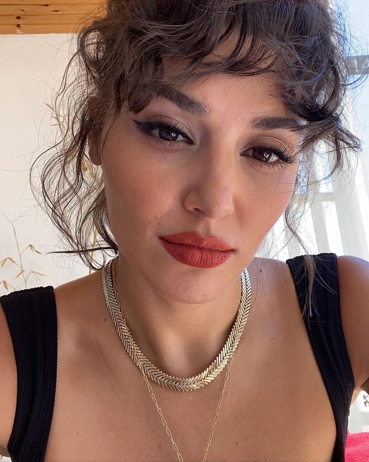 Hande Erçel Hande Erçel