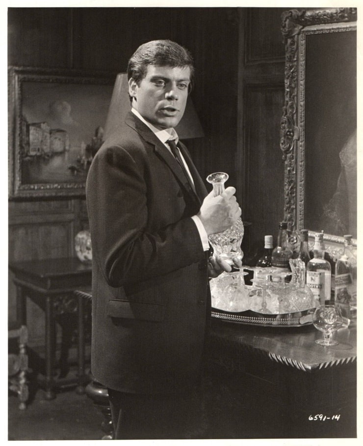 Oliver Reed