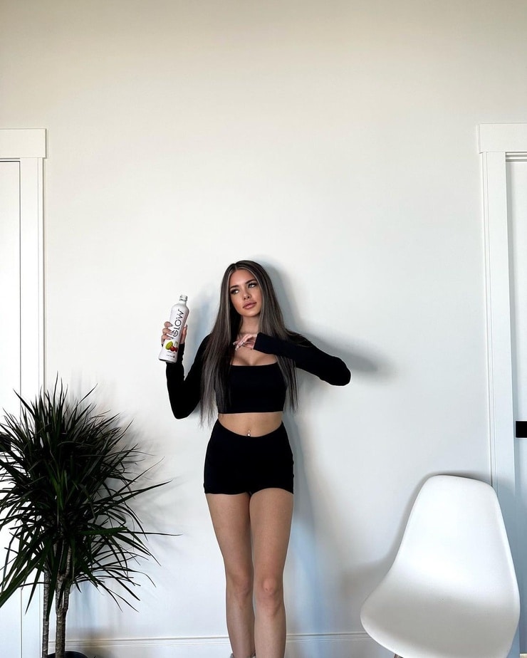 Kendra Rowe Kendra Rowe