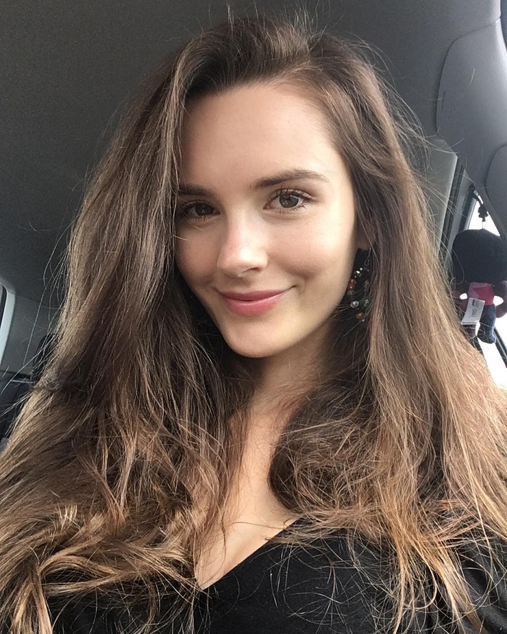 Charlette Bree Charlette Bree
