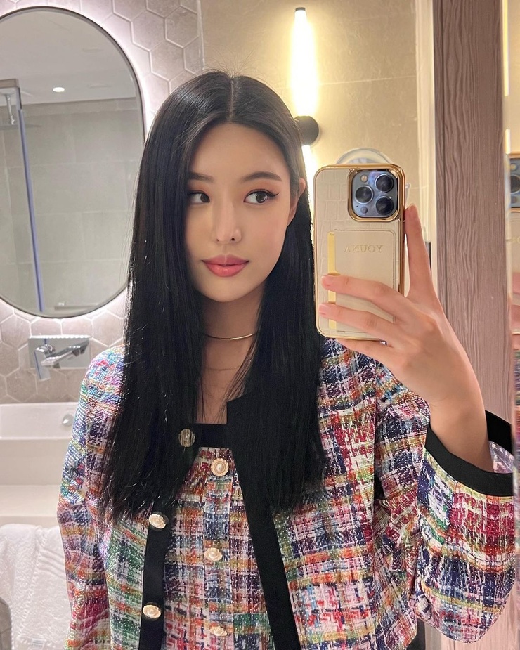 Youna Jung