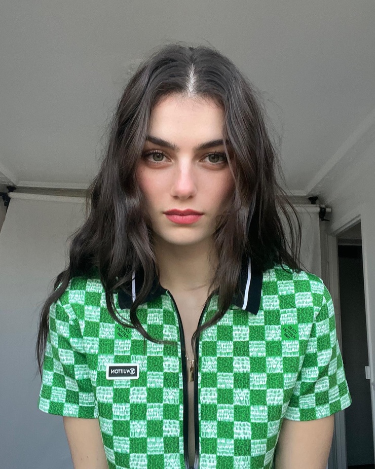 Zoïa Mossour Zoïa Mossour