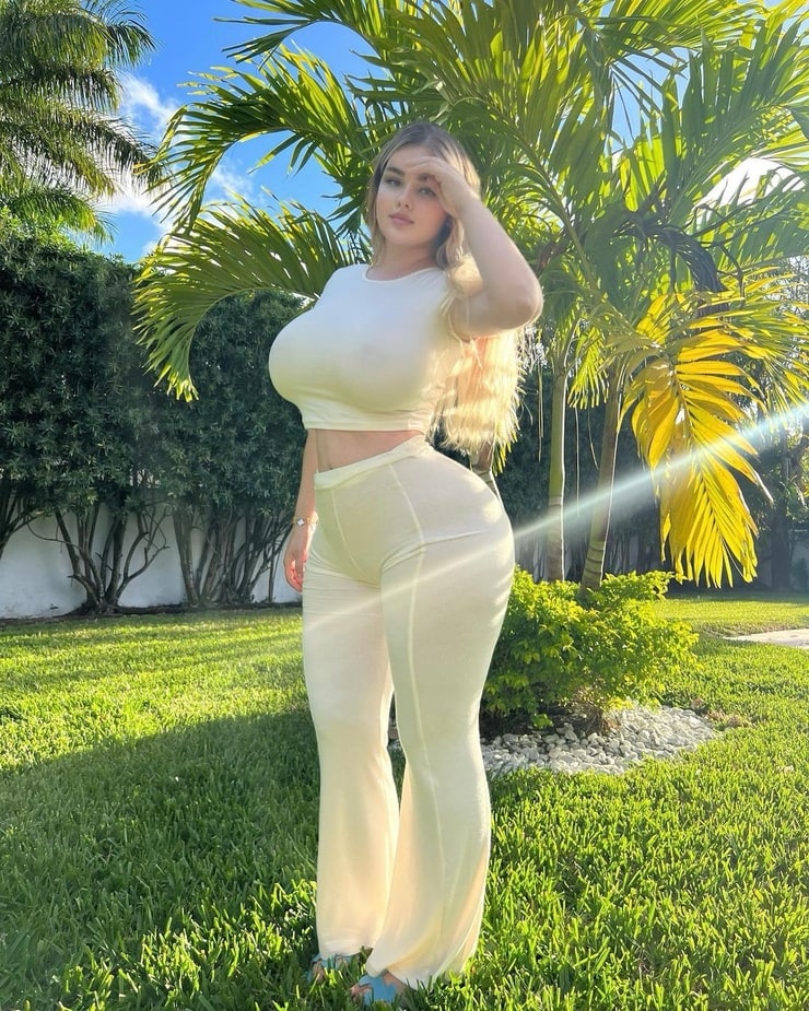 Picture Of Anastasia Kvitko