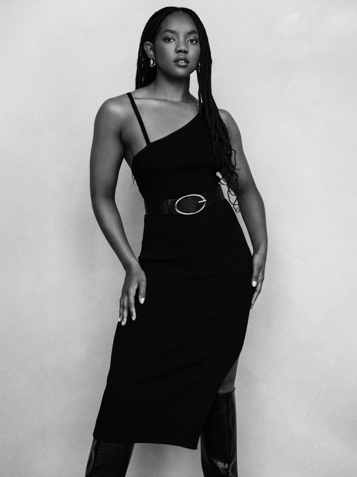 Picture of Gloria Castillo.