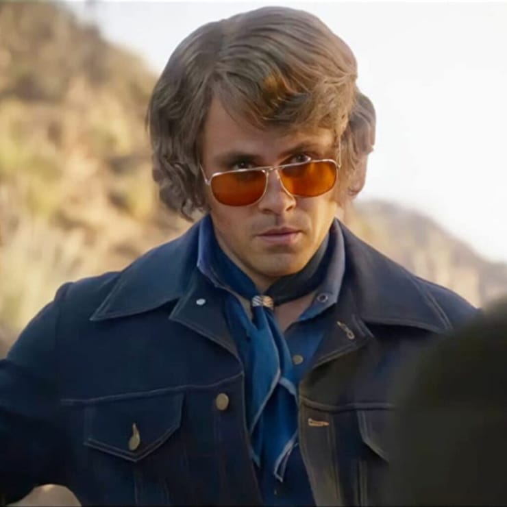 Steve Binder (Dacre Montgomery)