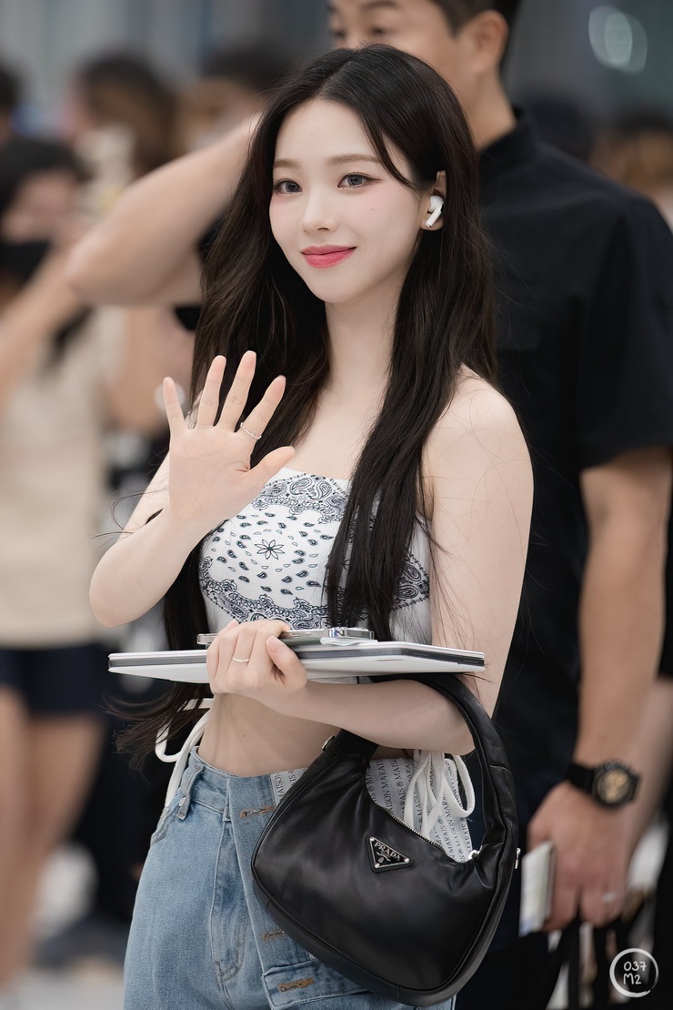 Ji-min Yoo Ji-min Yoo