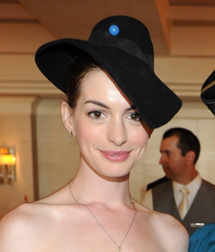 Anne Hathaway