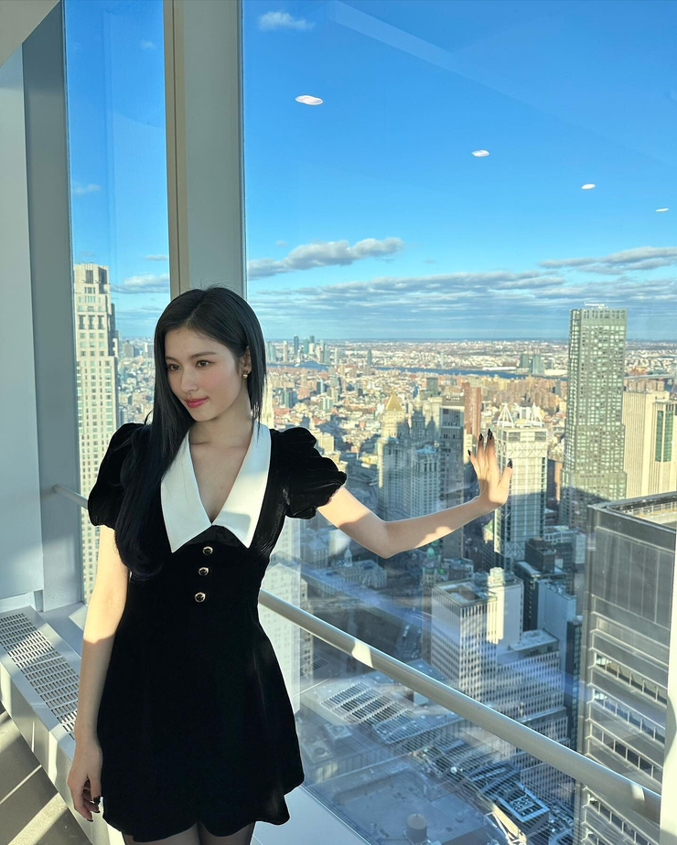 Minatozaki Sana