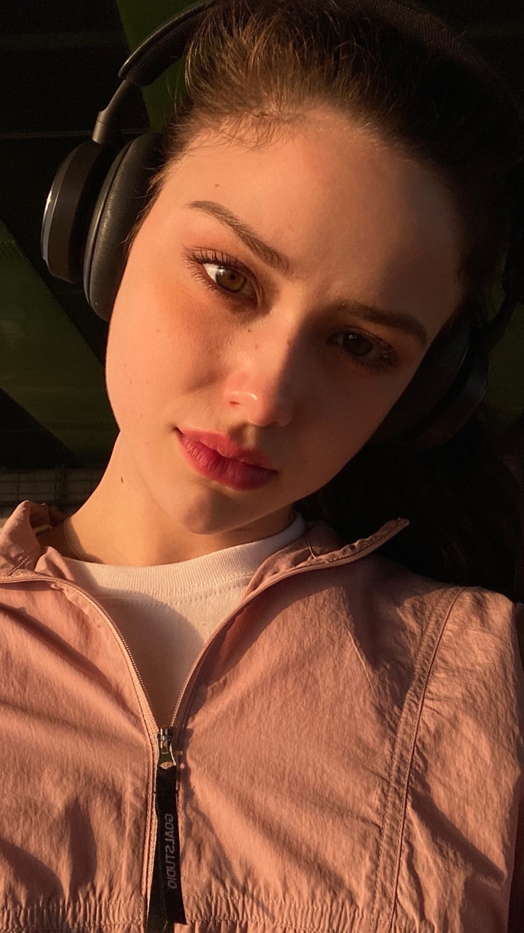 Lisa Rosh Lisa Rosh
