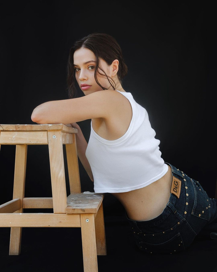 Júlia Martínez.