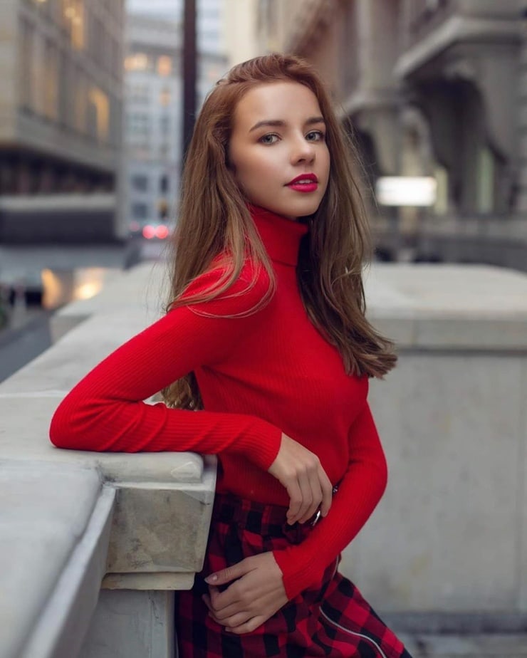 Vanessa Rojek Vanessa Rojek