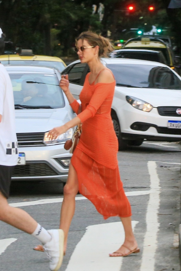 Alessandra Ambrosio Alessandra Ambrosio