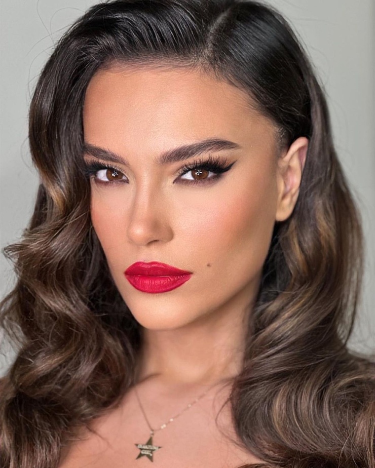 Eva Murati