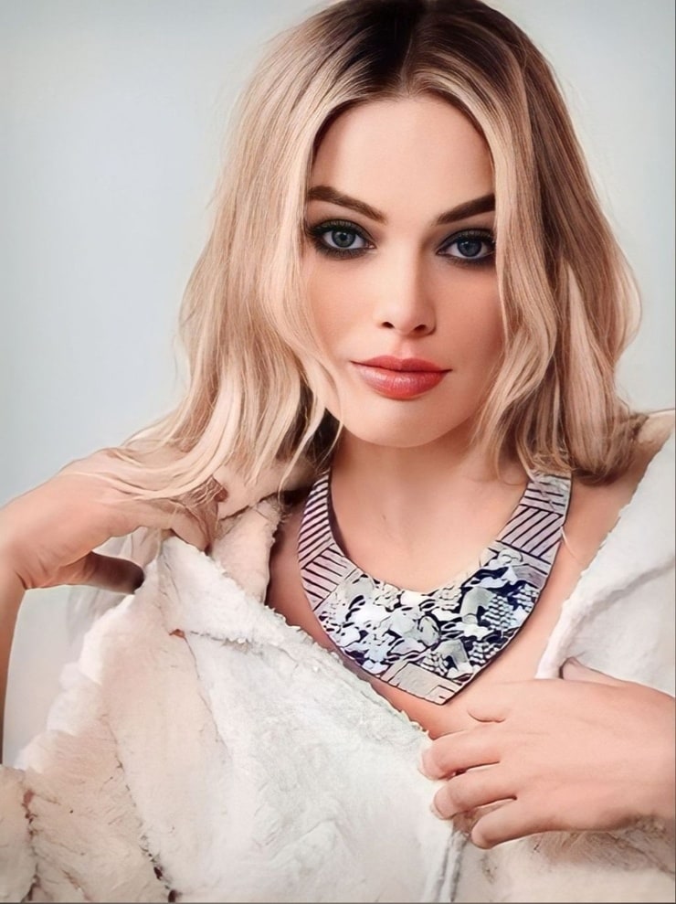 Margot Robbie