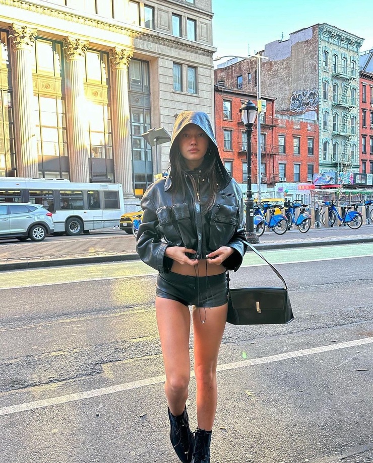 Lily Chee Lily Chee