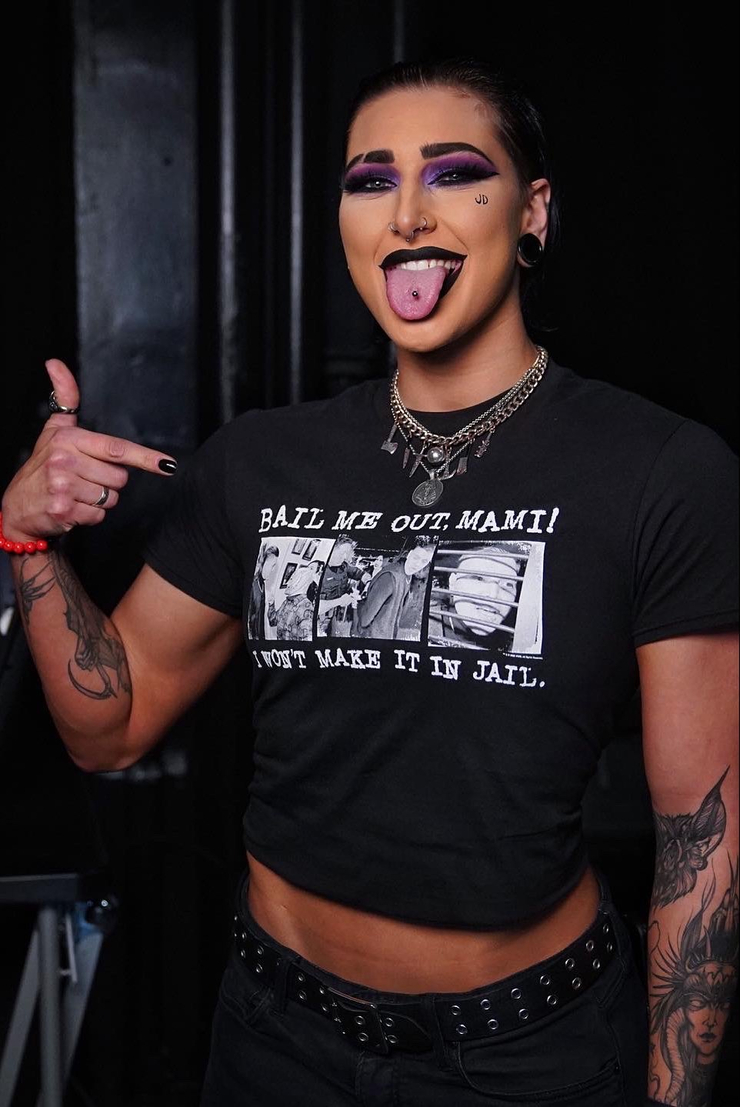 Image of Demi Bennett