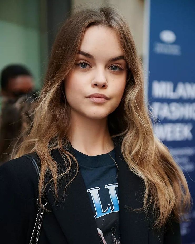 Marija Zezelj Marija Zezelj