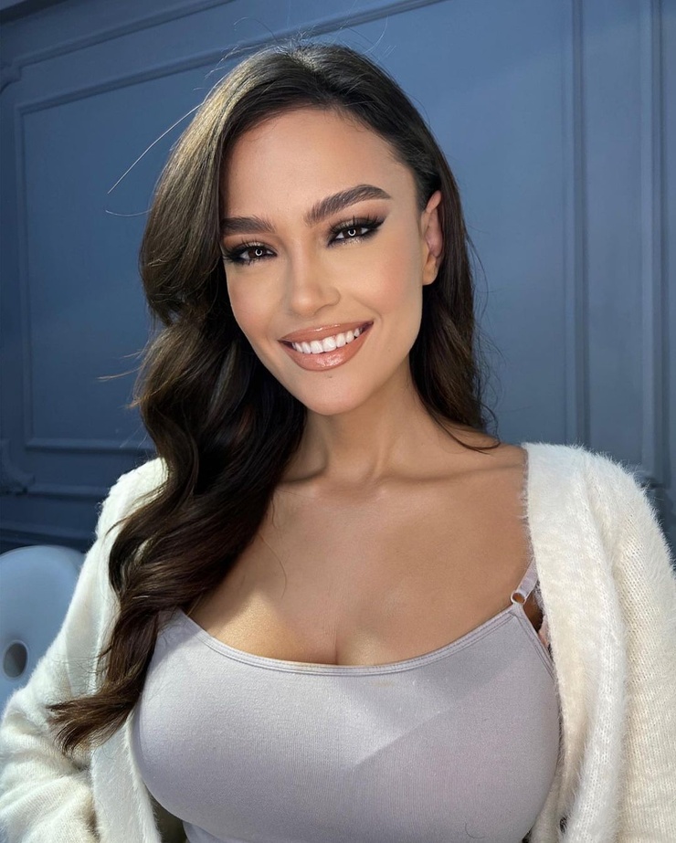 Eva Murati